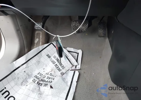 2010 Nissan Rogue S z USA, uszkodzony, nr VIN JN8AS5MT4AW506367